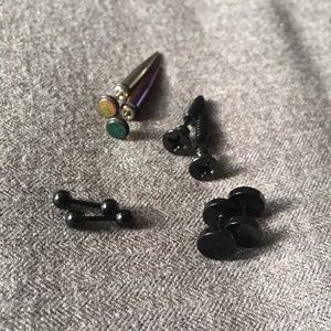 Set of 4 pairs -- Unisex Earrings